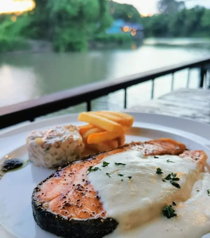 Rustic​ Charm​ Suphan​