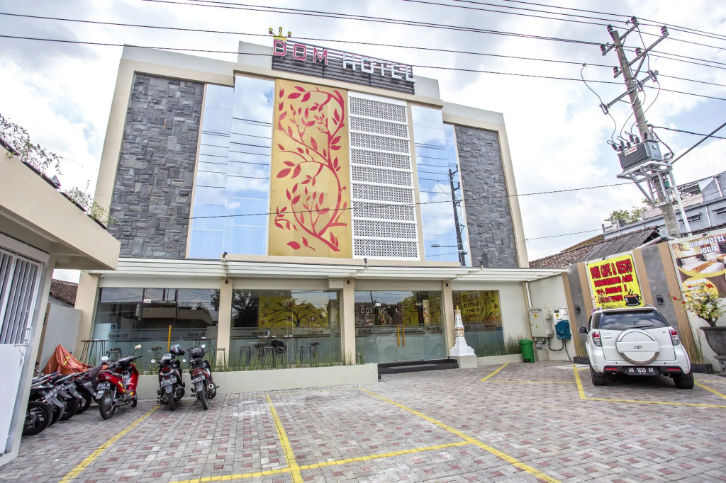 RedDoorz Plus @ Jalan Kaliurang