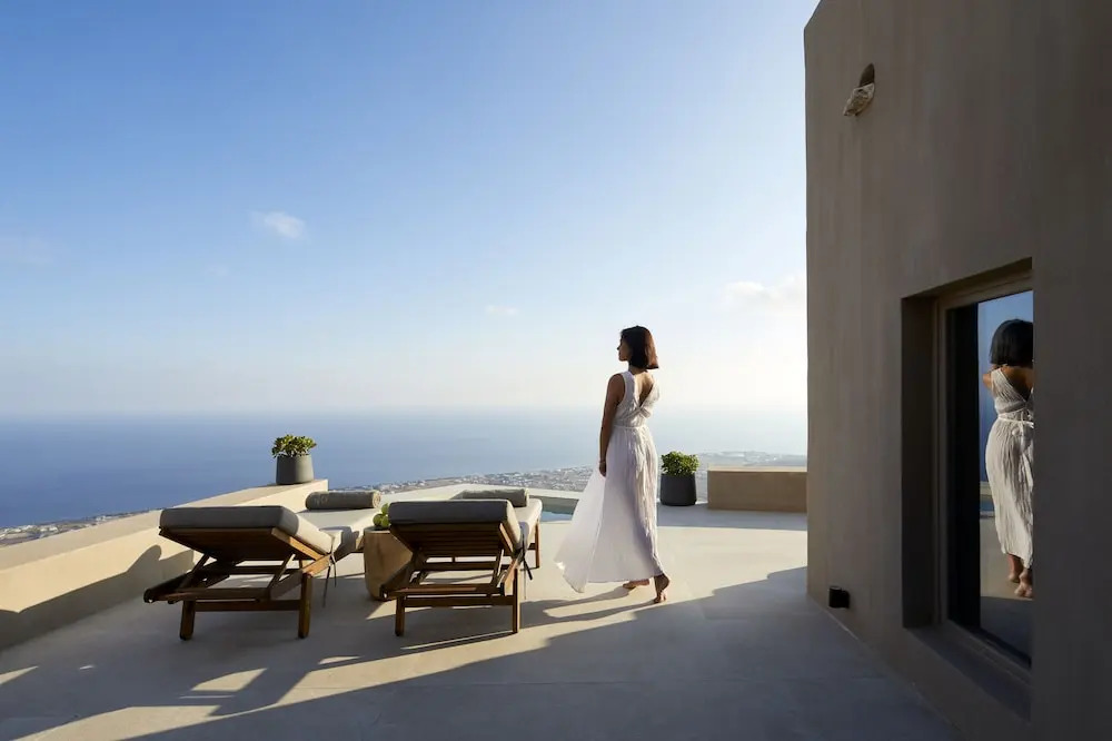 Smy Santorini Suites & Villas