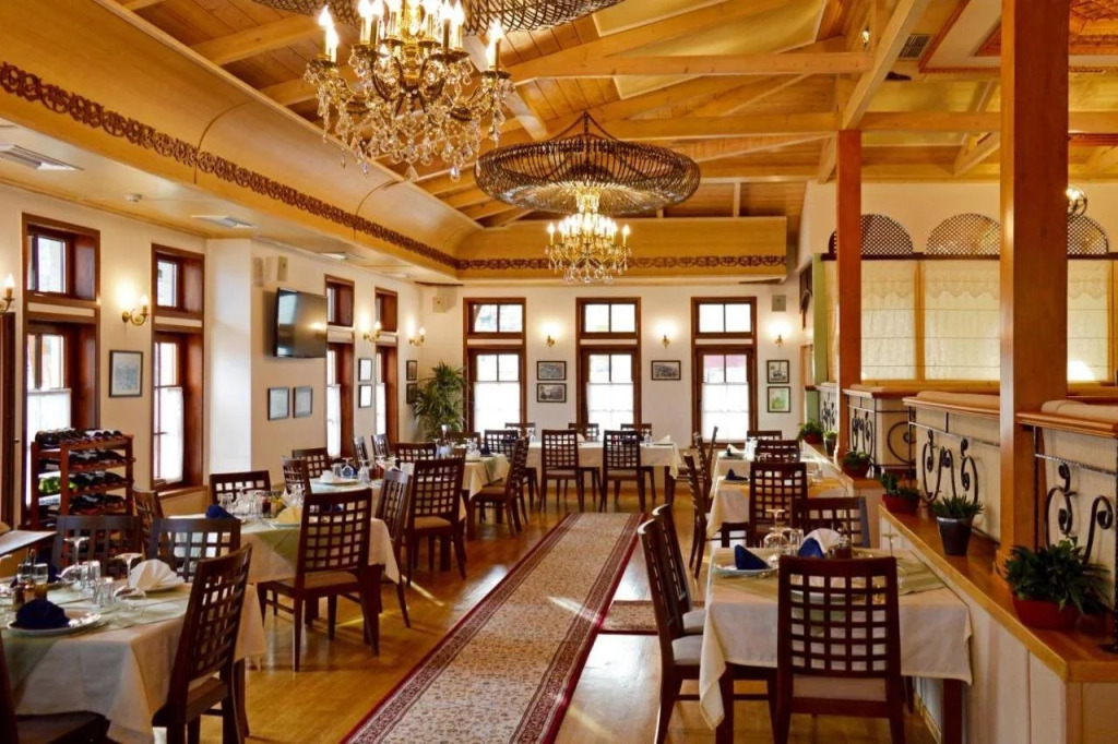 Sharm Hotel