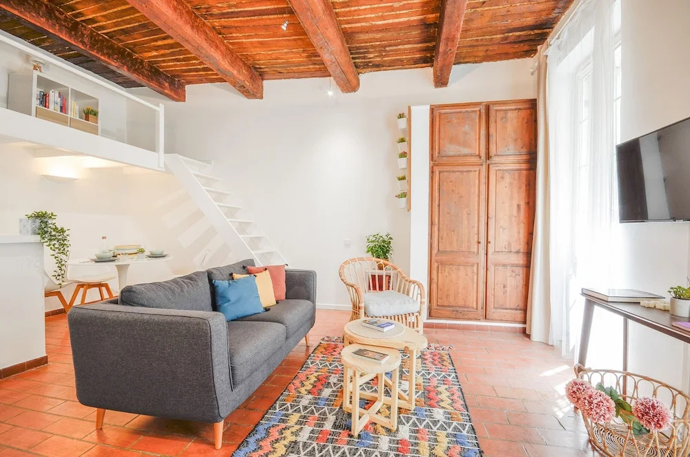 Charming & Central Apartment in Aix