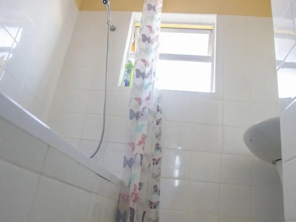 Lolos Exquisite Two Bedroom Apartment