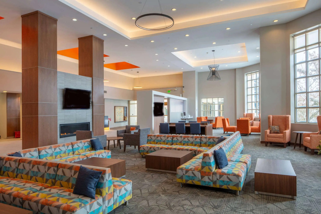 Collegian Hotel & Suites, Trademark Collection by Wyndham