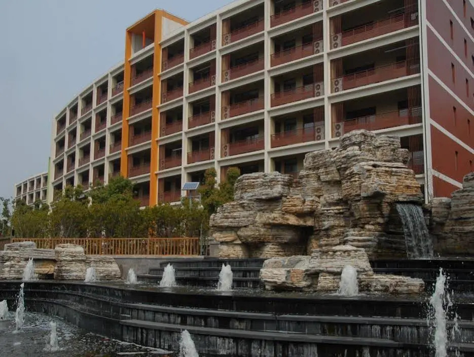 Cherish Yearn Holiday Hotel Shanghai