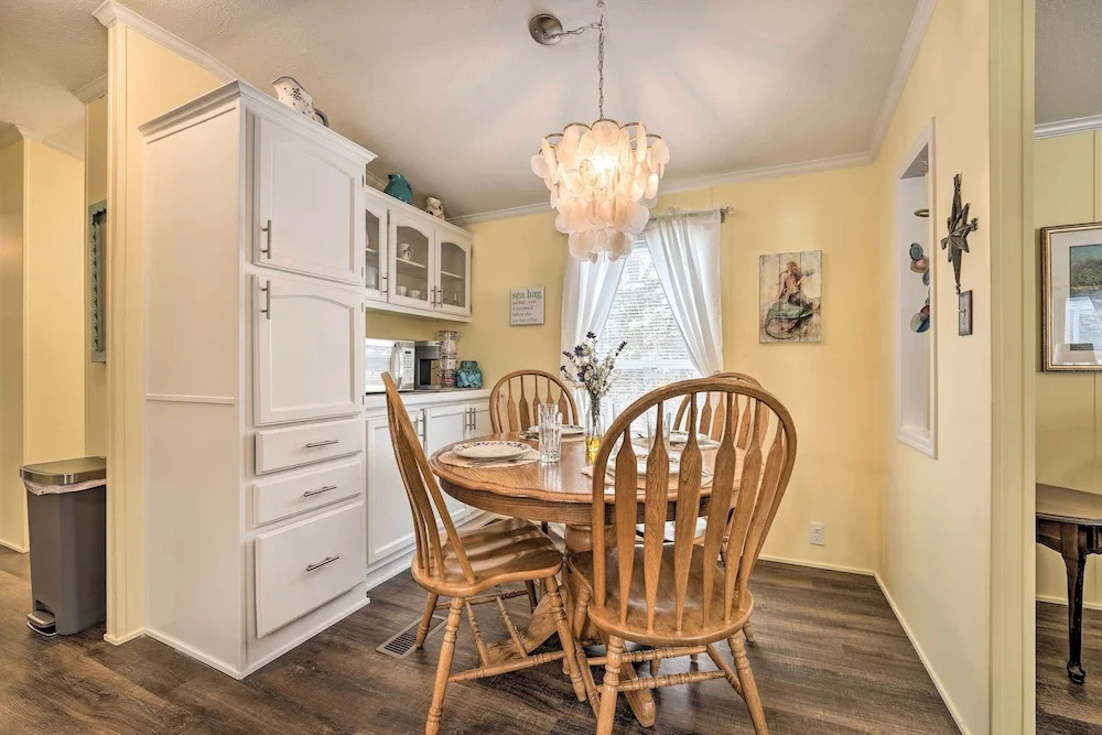 Charming South Haven Home - Great Location