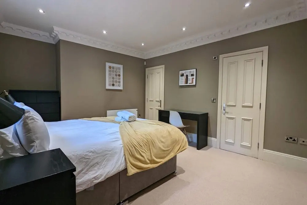 Stunning & Modern 2BD Flat - Manchester!