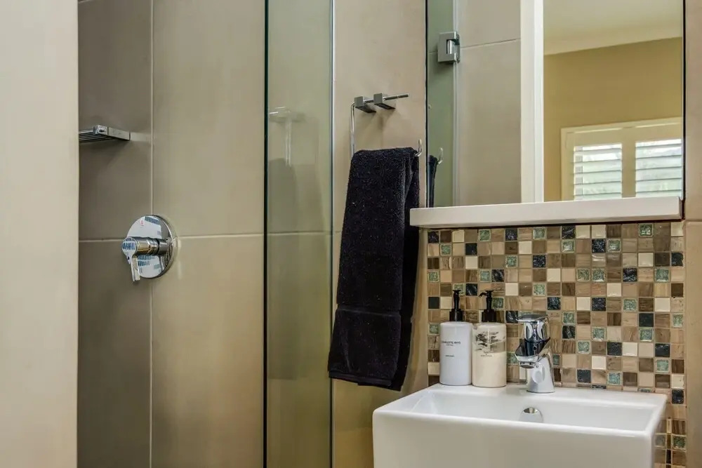 Holiday Apartment in Secure Camps Bay Complex With Private Pool Calico