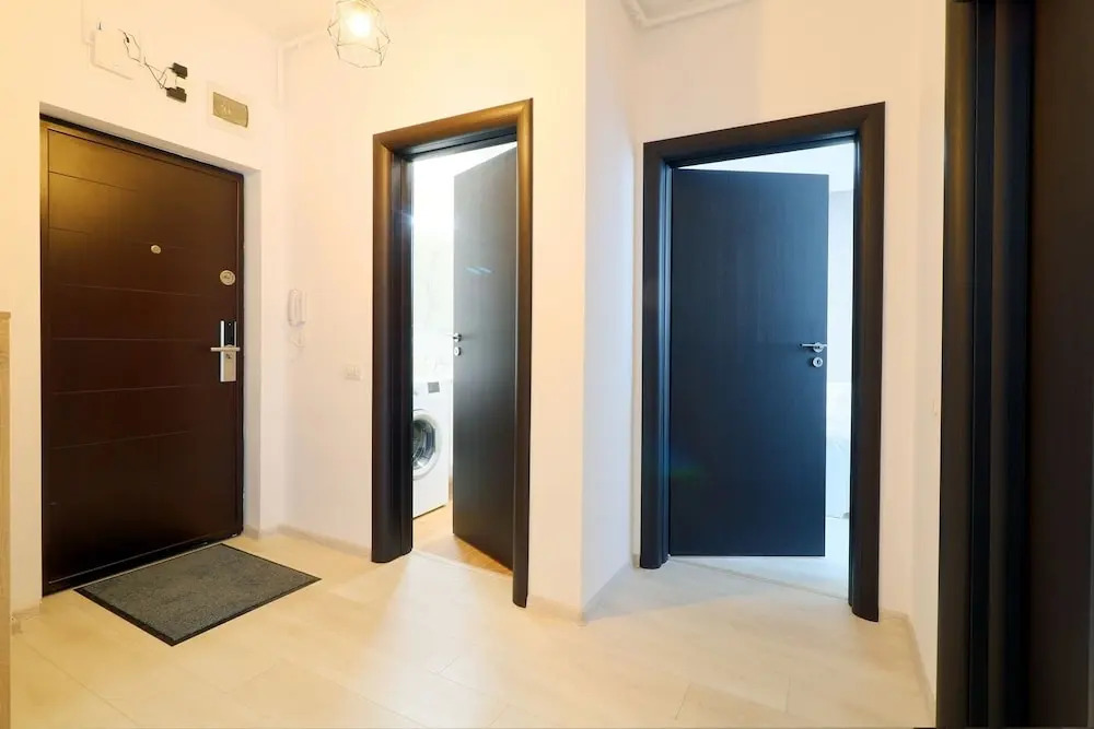 Etalon Apartments