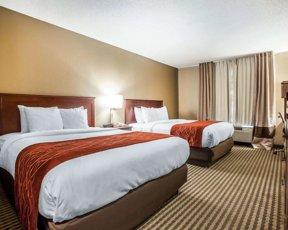 Comfort Inn & Suites Carneys Point - Pennsville