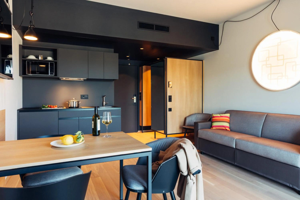 harrys home Telfs hotel & apartments