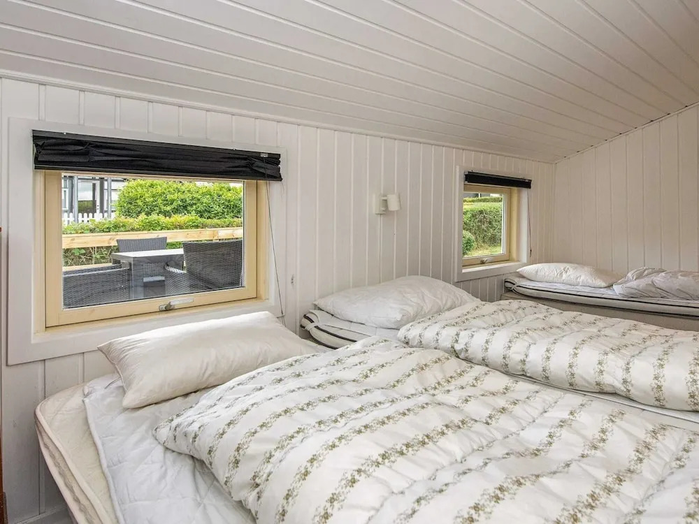 Vibrant Holiday Home in Juelsminde near Sea