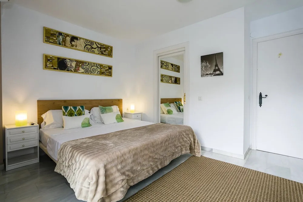 Enjoy near the beach TWO bedrooms in Pueblo Evita 1221