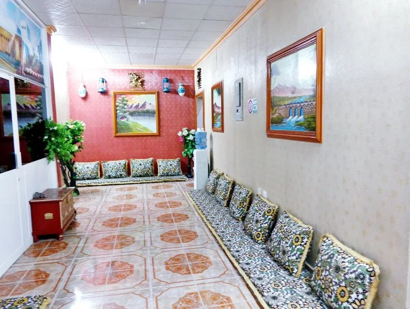 OYO 140 Al Musafeer Hotel~