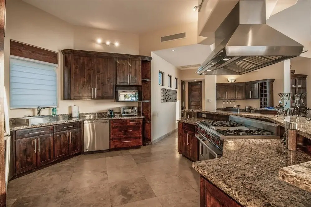 Casa Bella 5bdrm Unobstructed Ocean/beach Views at a Discounted Rate!