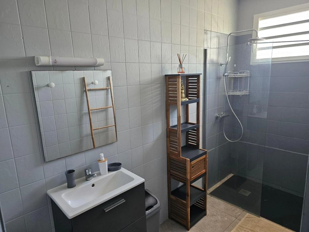 Villa dexception avec piscine