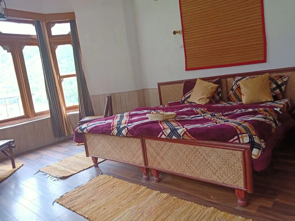 Samaa Resorts Chitkul Heights Sangla