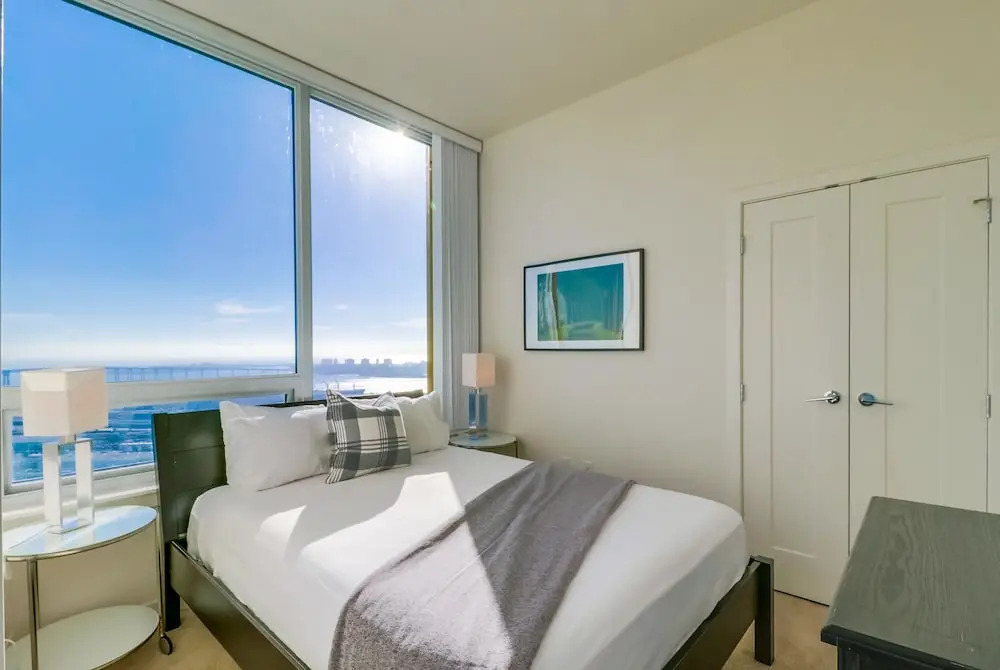 424 15th St Executive 3br