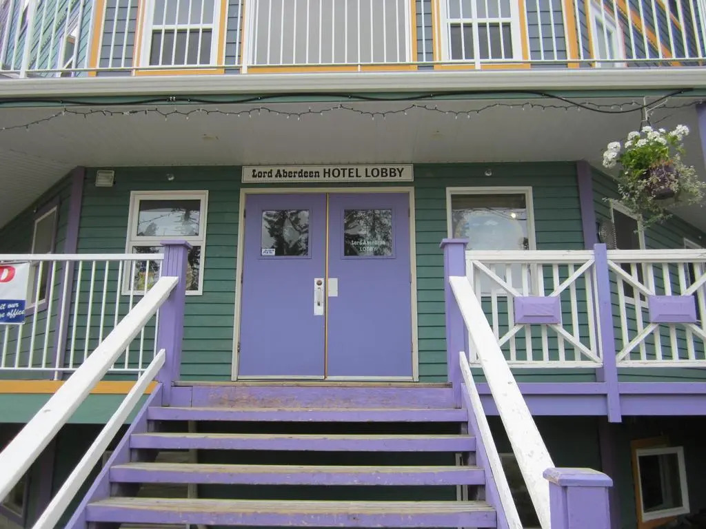 Lord Aberdeen Hotel and Apartments