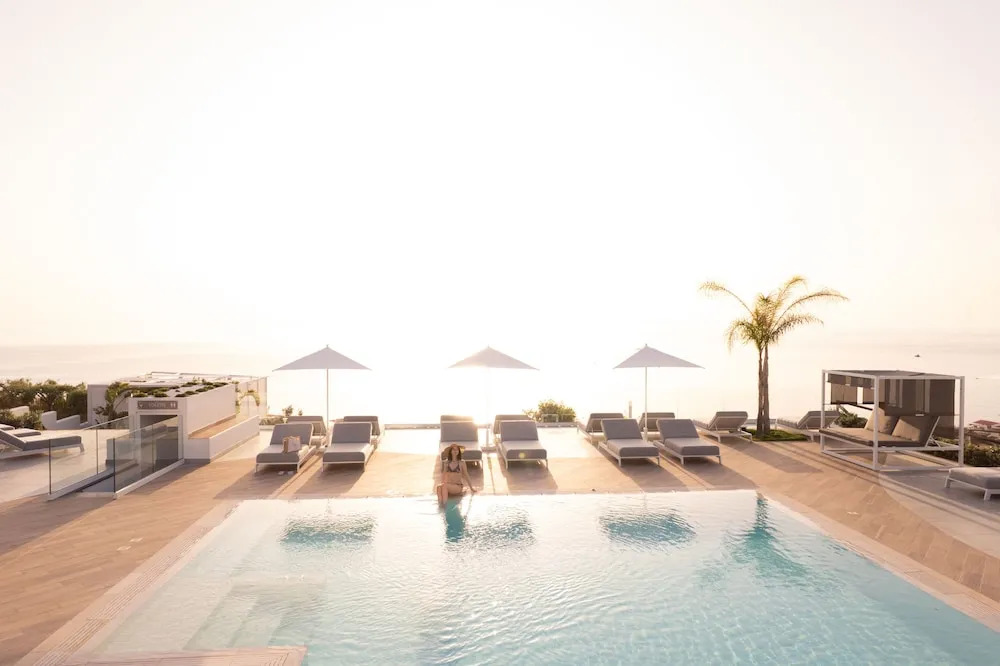 Midenza Seaside & Nature Retreat