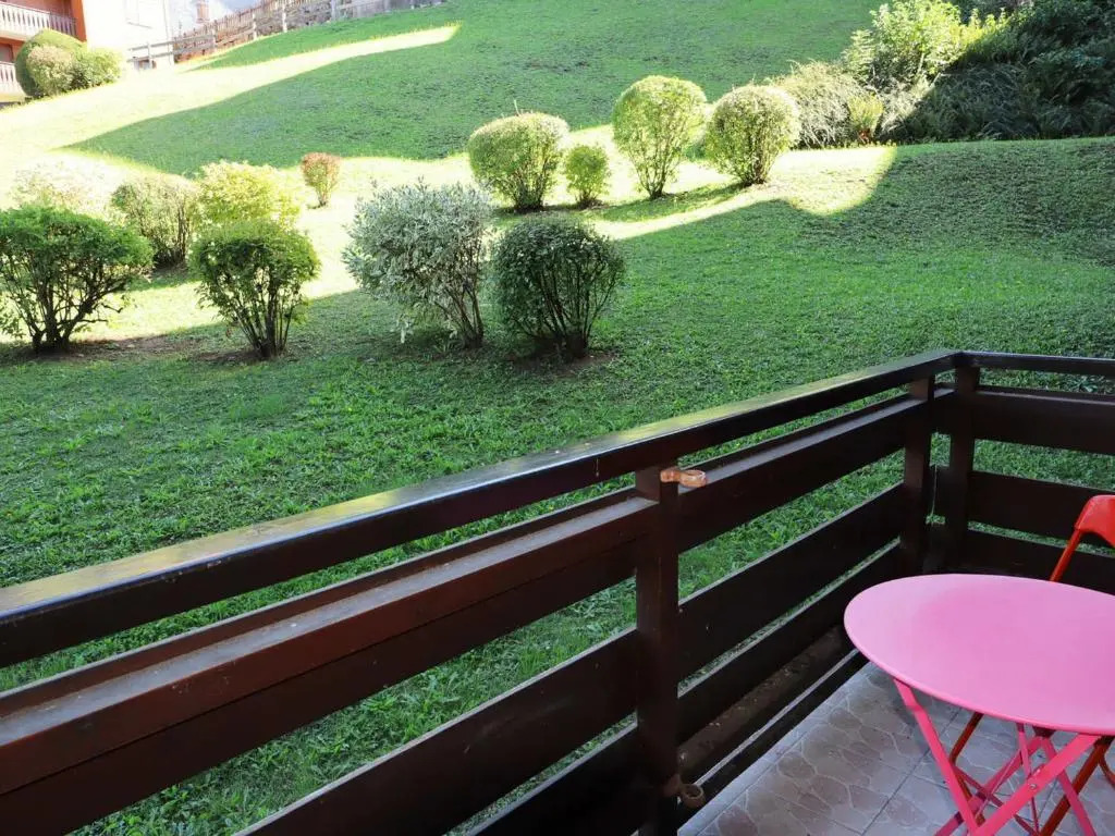 Studio au cœur de Morillon avec balcon et parking - FR-1-624-60