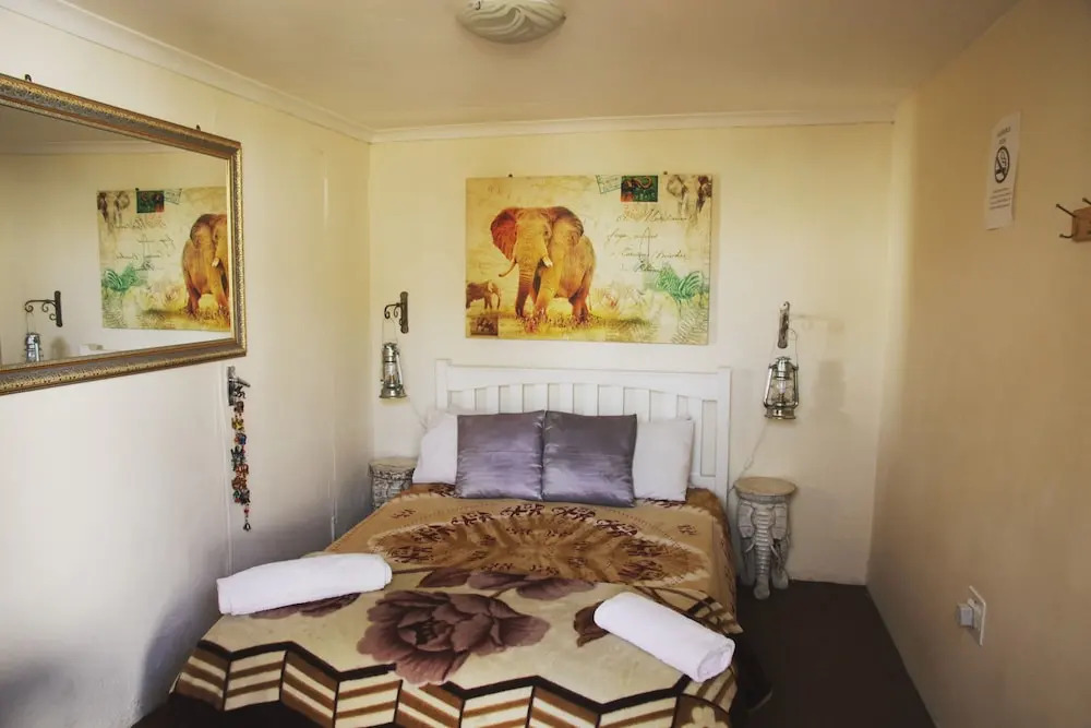 HomeBase Melville - Hostel