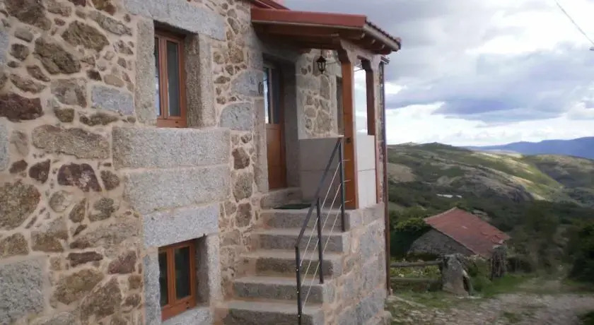 Casa do Sobrado de Pitoes