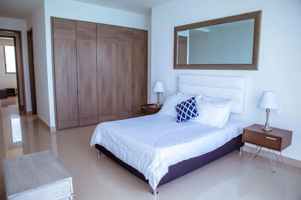 41st Fl Beach Condo in Bocagrande