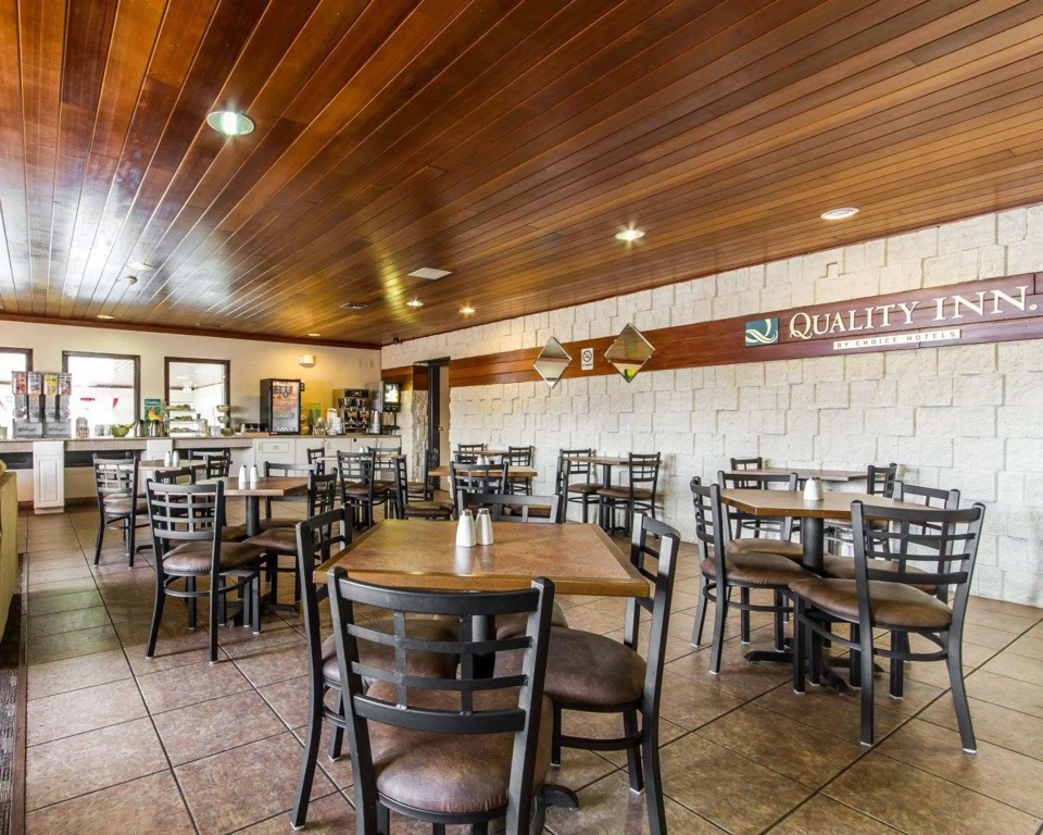 Quality Inn La Crosse North