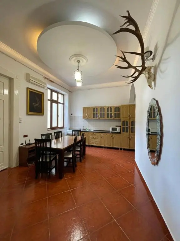 M & I Apartment 1