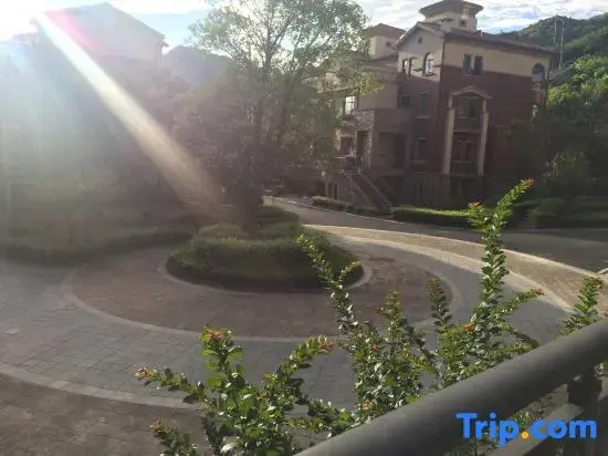 Zixing Mengyu Mountain House