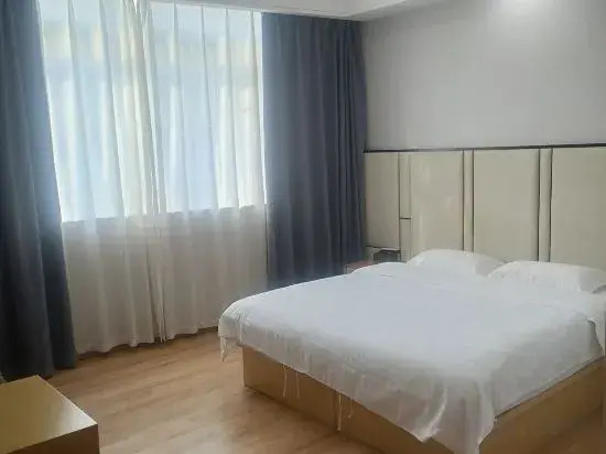 Rongcheng Caiyuan Hotel