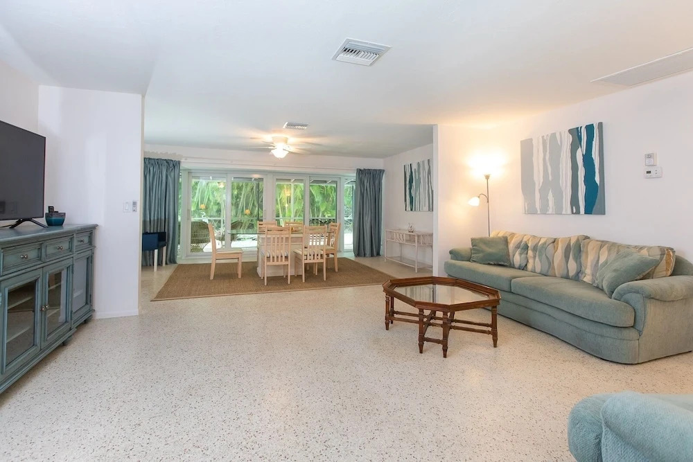 A Center Of Paradise 3 Bedroom Home