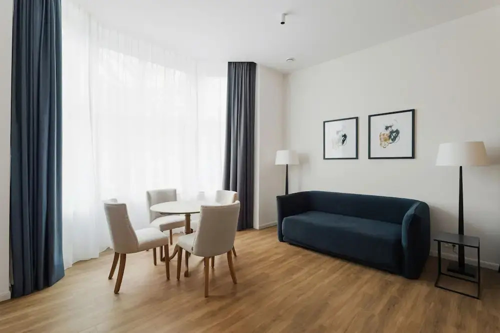Whitlock16 - Luxury Aparthotel - Montgomery Square - Brussels