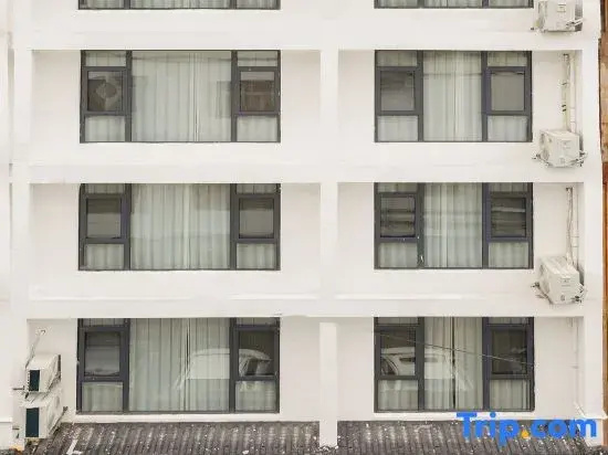 FanchengJu Fancheng Residence (Zhangjiajie National Forest Park Xibu Street)