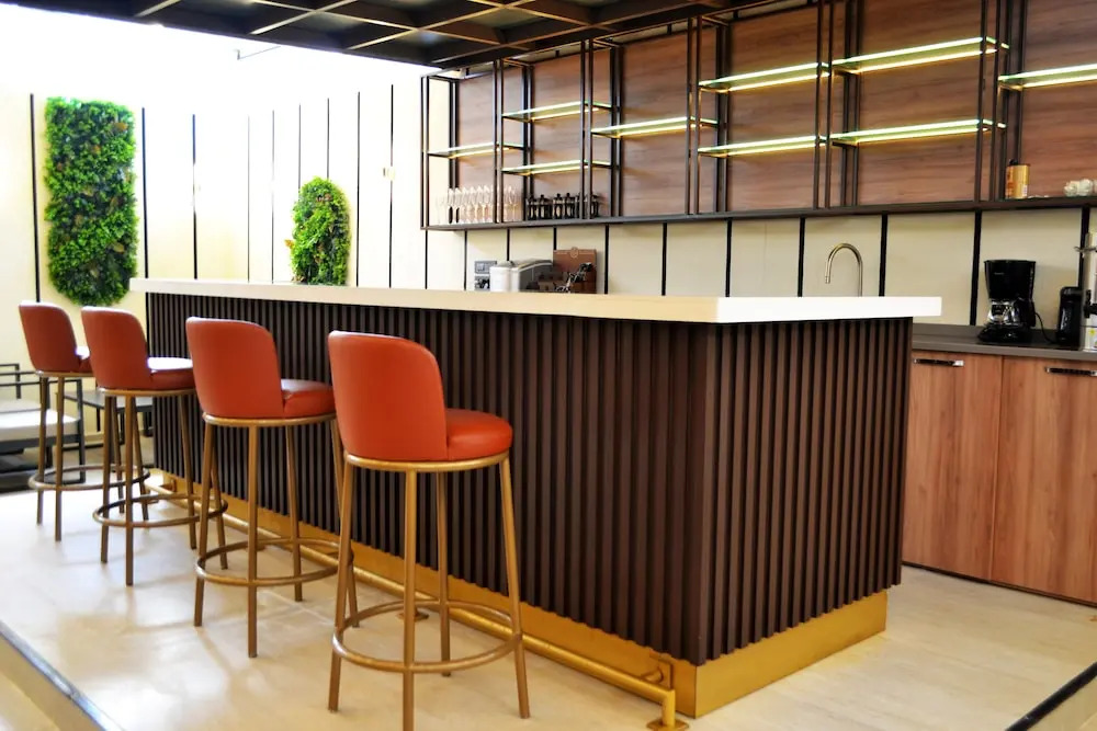 Mellday Hotel