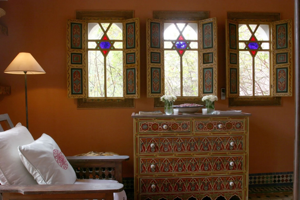 Riad Kaiss By Anika