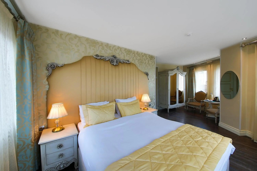 Katelya Hotel