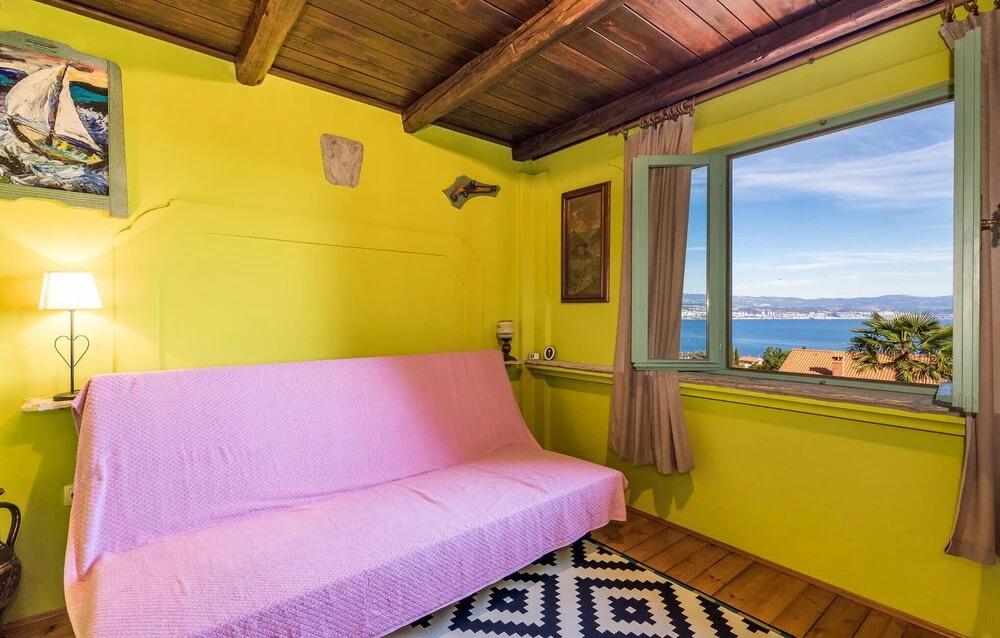 Nice Home in Lovran With 3 Bedrooms and Wifi