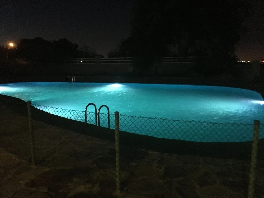 Villa Entrenaranjos