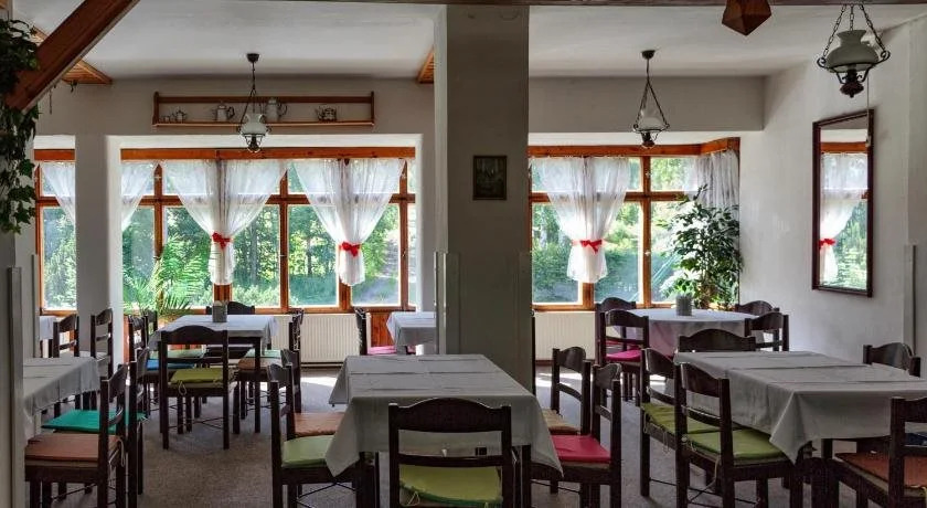 Hotel Maxov