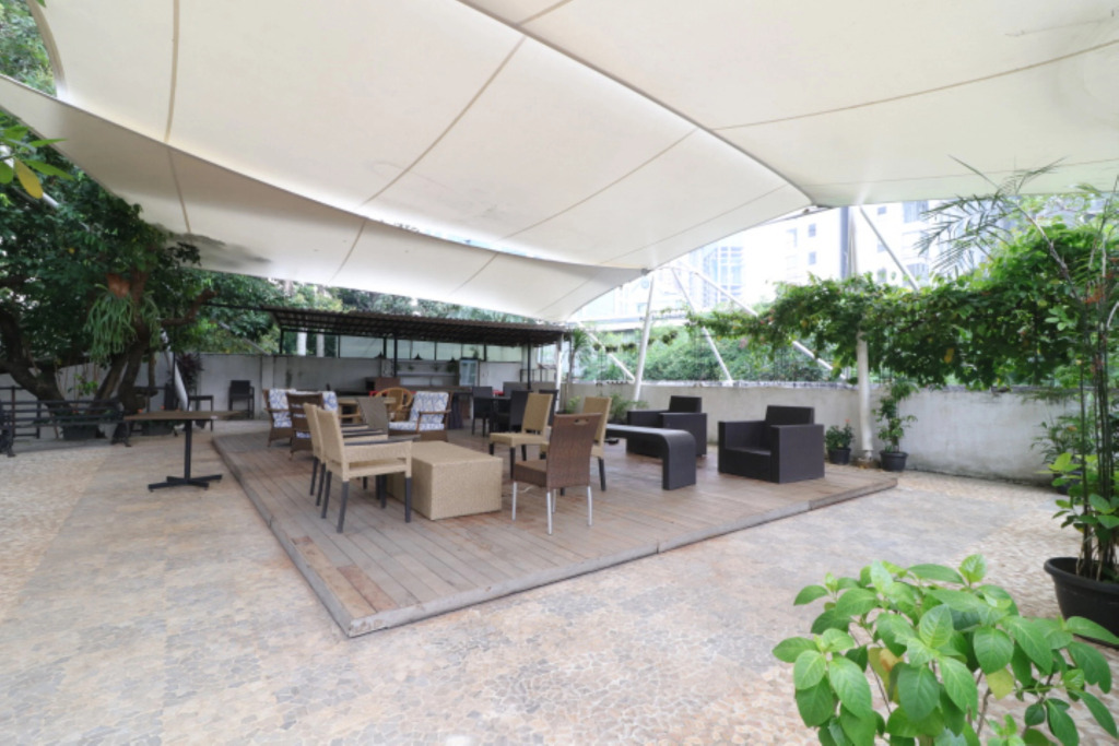 Pejaten Valley Residence