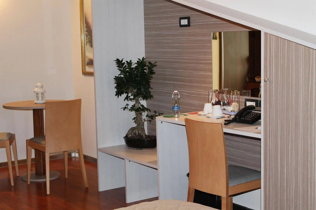 Halanus Hotel And Resort