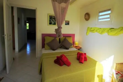 Villa au calme avec piscine - MQSA27