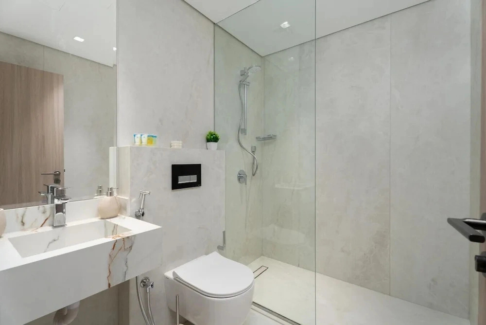 Gala Guests - Elite Residences Suites