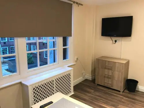 Stunning Studio