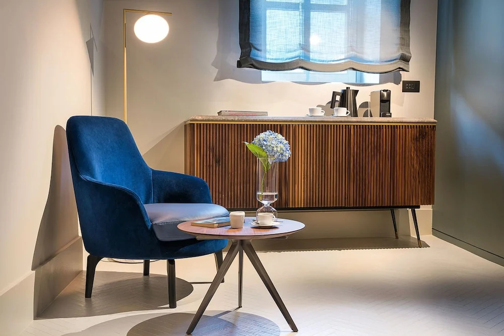 Byssus Suites
