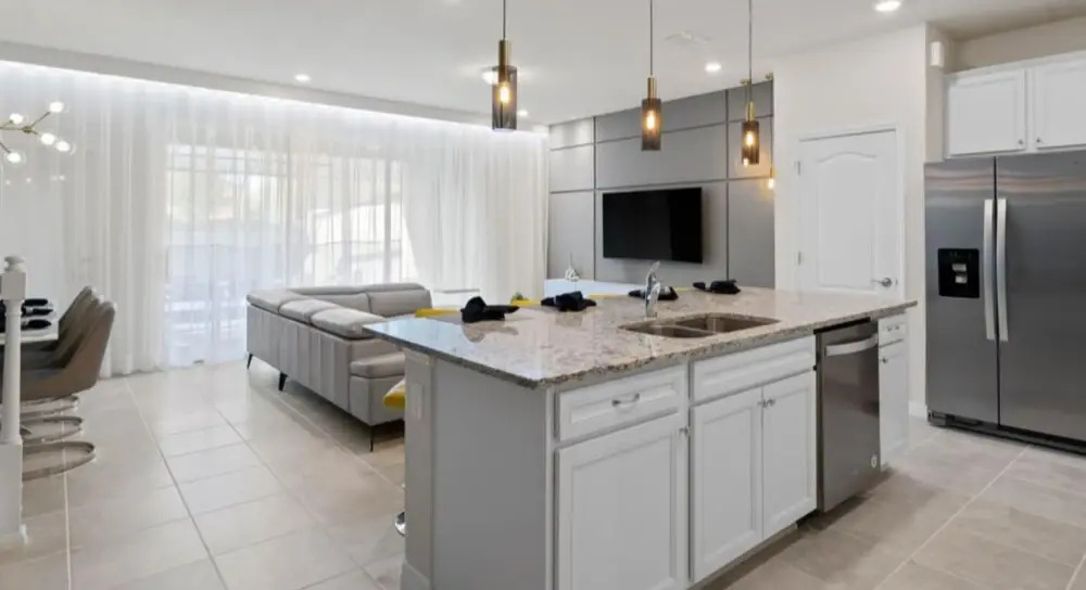 Townhome at Solterra NH 18005