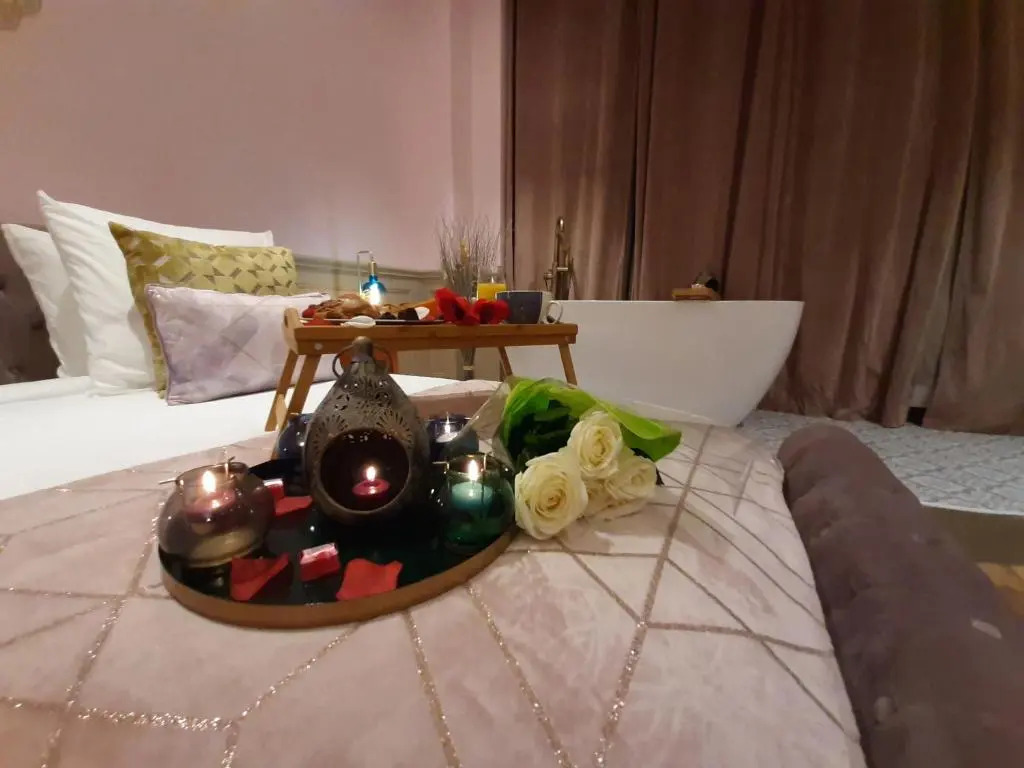 Luxury Suite Paris Republique