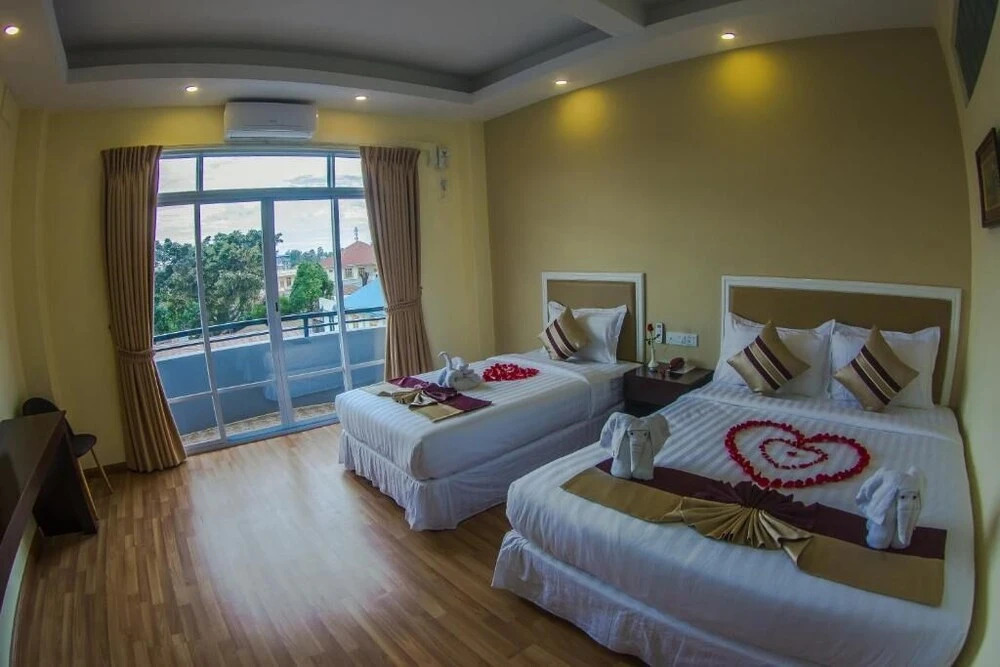 Star Hotel