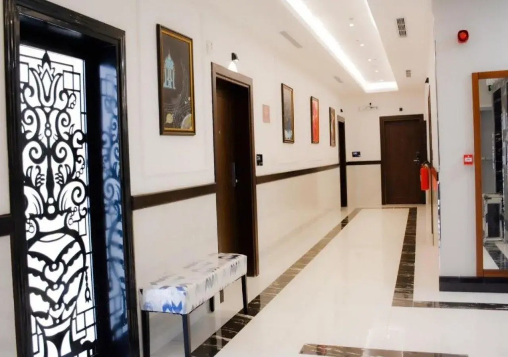 Park Town Hotel